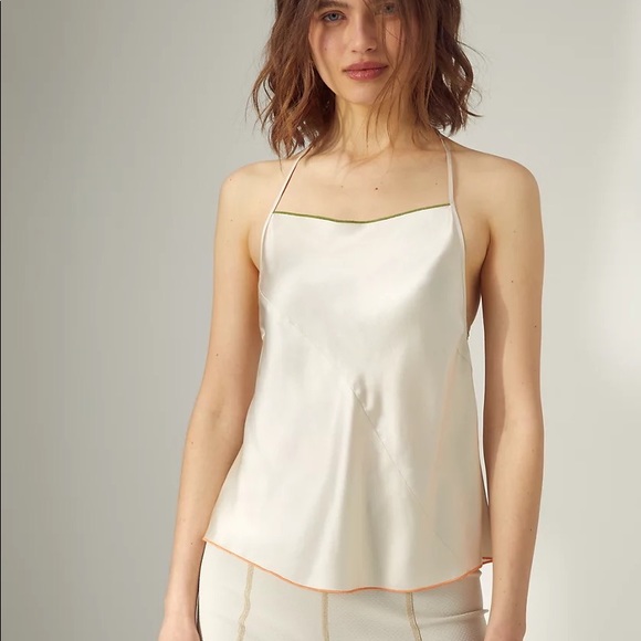 aritzia wilfred sinead silk camisole - Picture 3 of 3